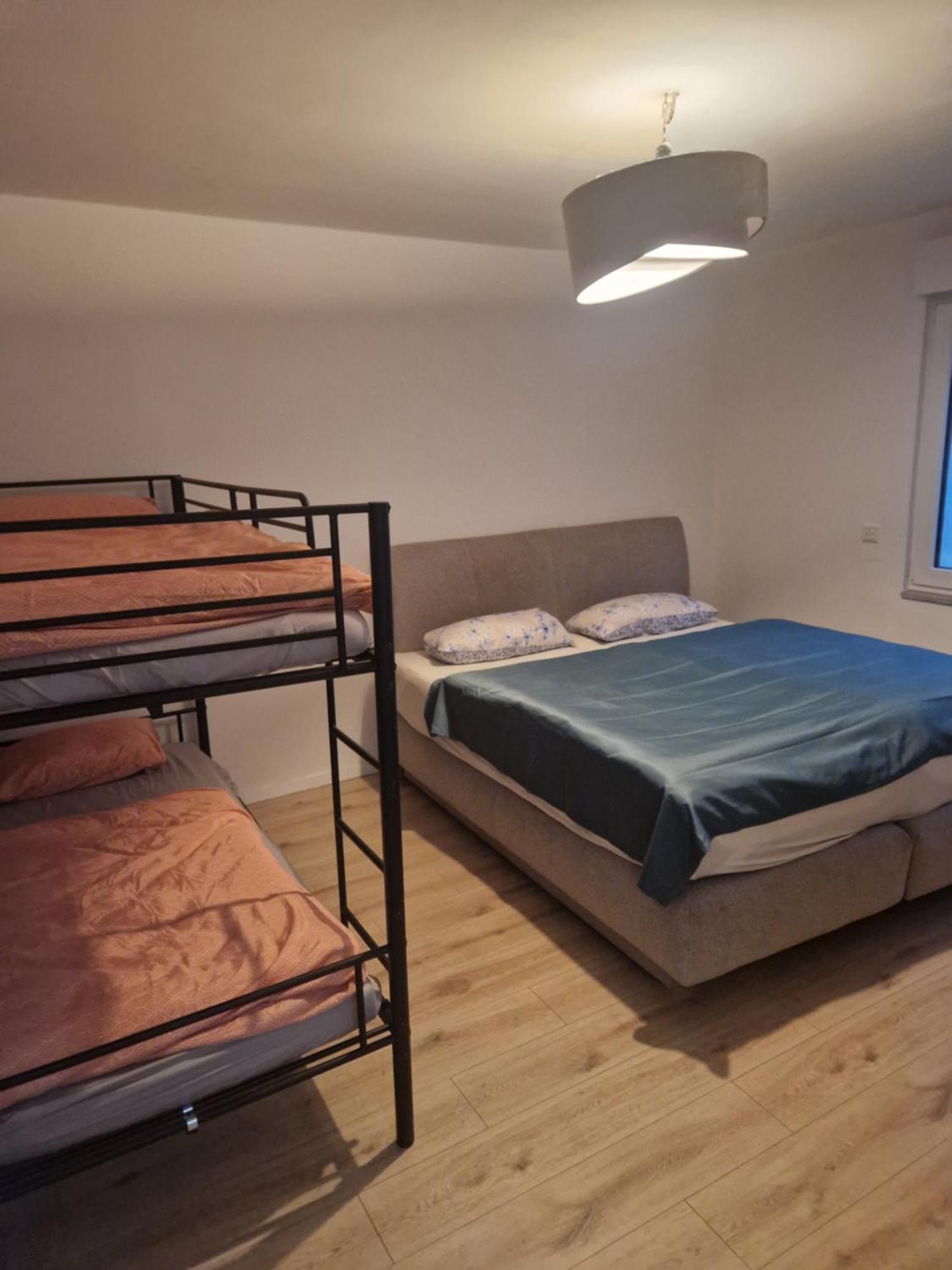 Apartment Big In Bochum